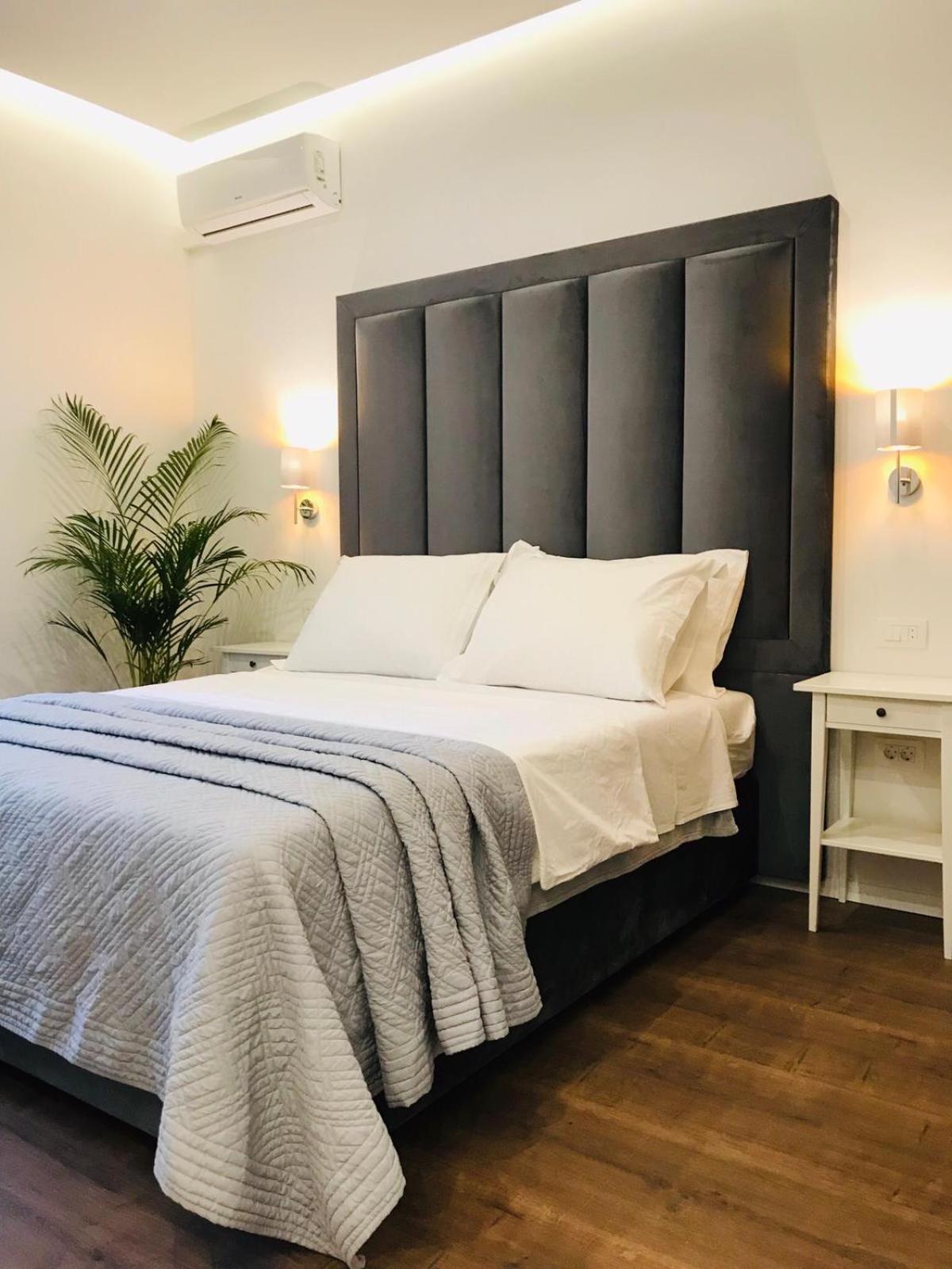 Antares Luxury Rooms 1 Split Exterior photo
